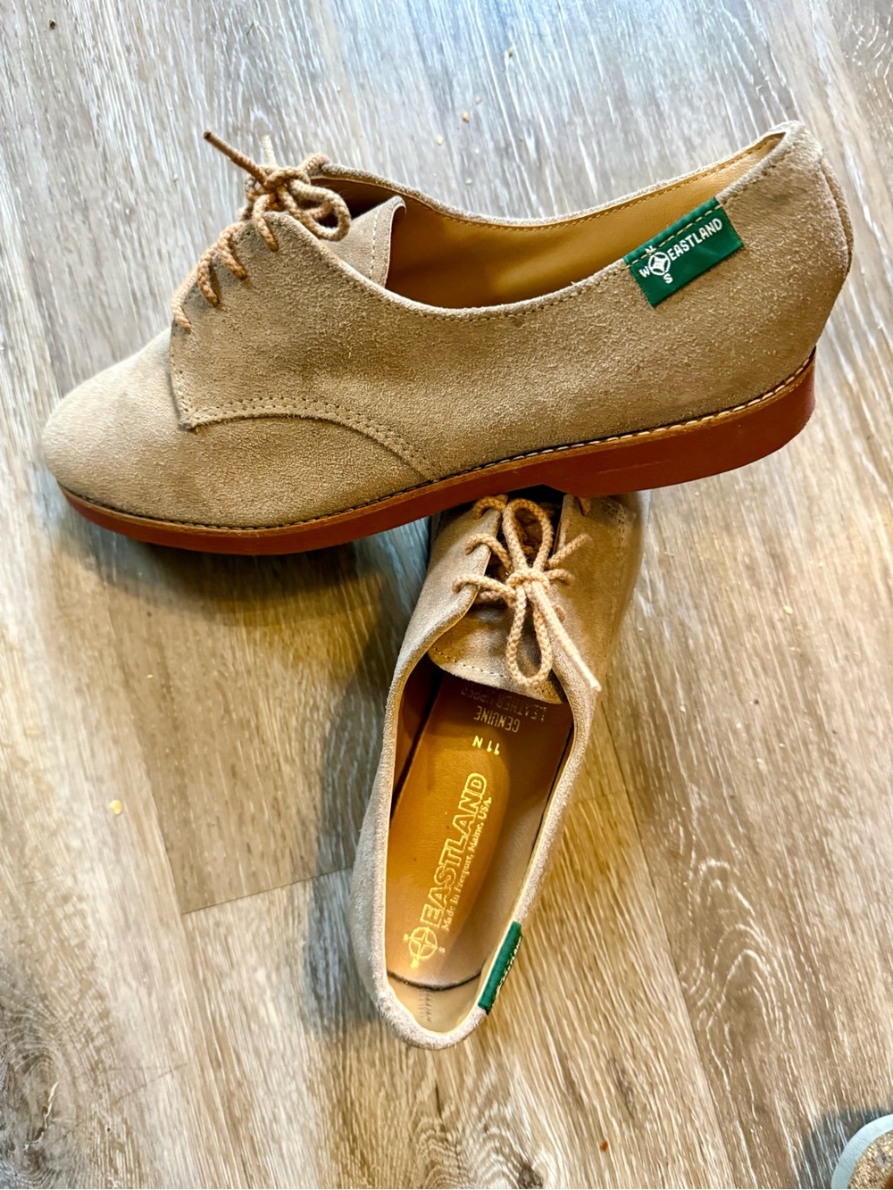 Eastland Buck Oxford - Women's - Picture 3 of 6